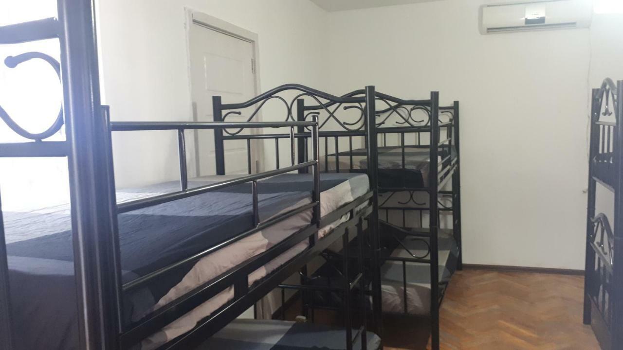 Enjoy The Hostel Batoumi Extérieur photo
